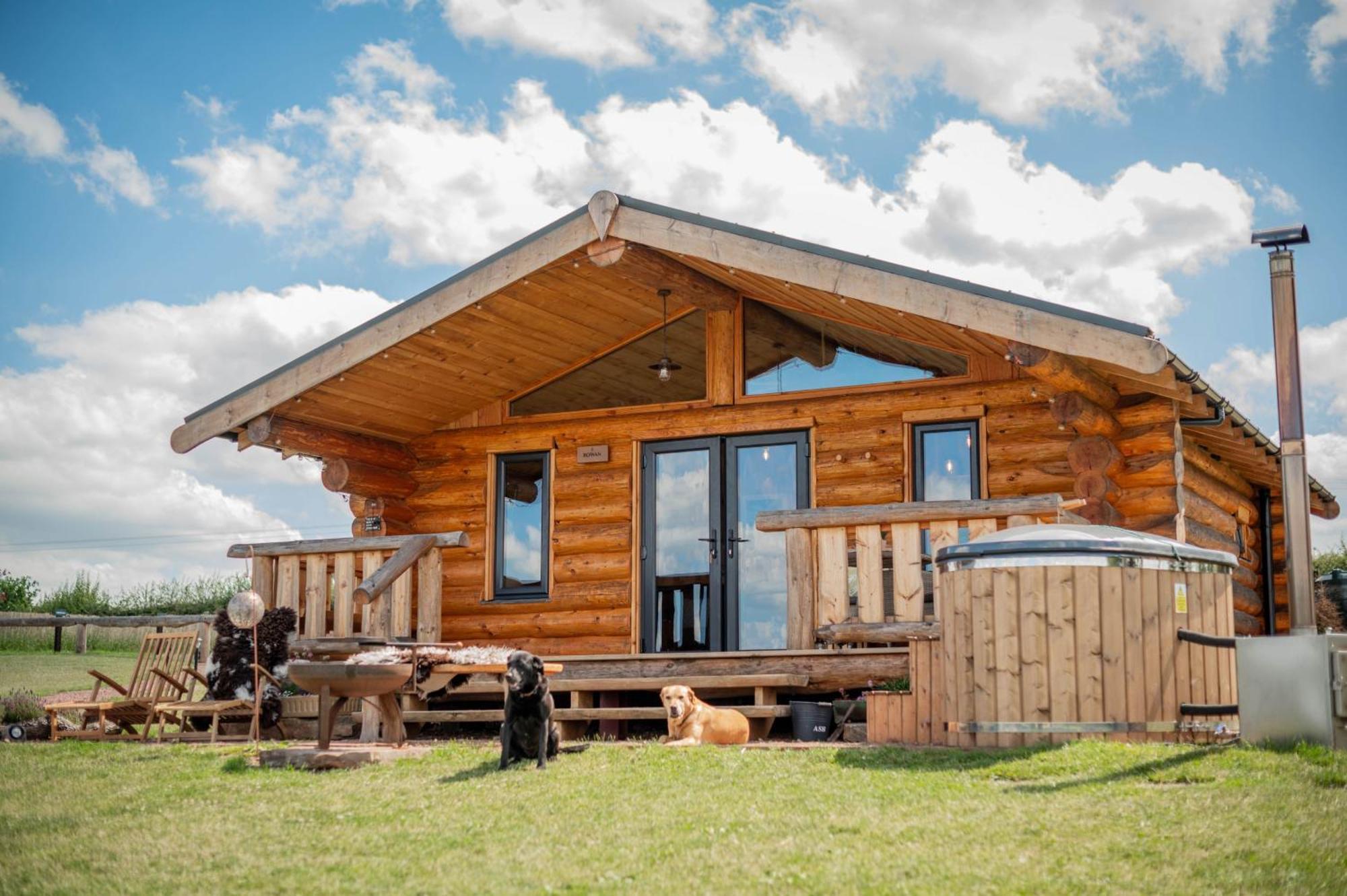 Rowan - Tedstone Log Cabins Bromyard Bagian luar foto